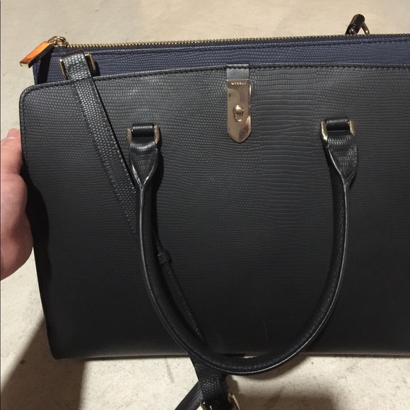 MODALU - Multi Zip Pip Satchel Bag - Picture 3 of 6